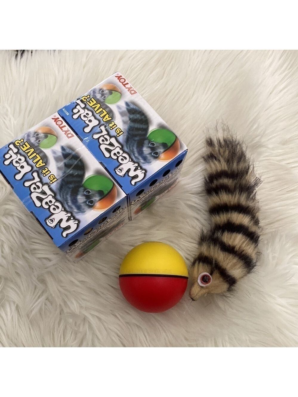 NWT Weazel ball dog/cat interactive rolling toy